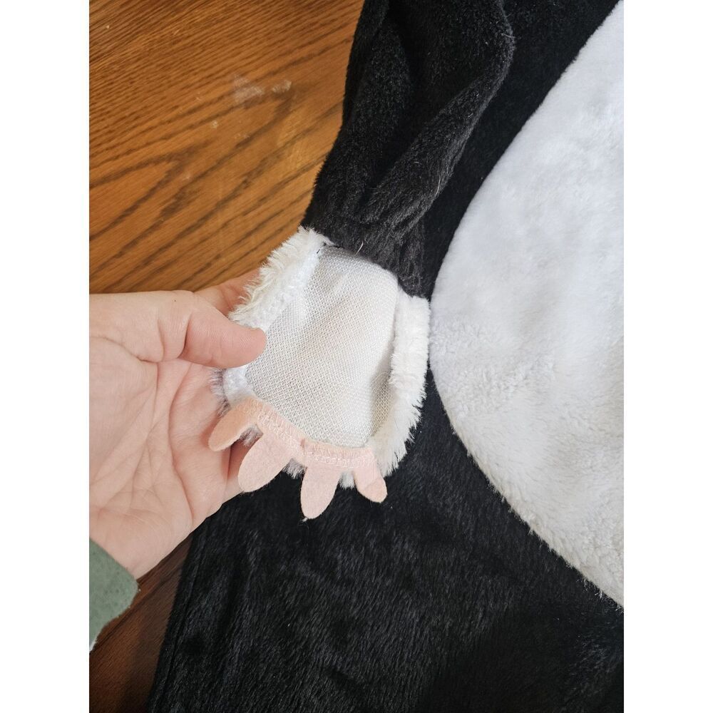 Celebrate! Toddler 12 to 18 Mo Lil Stinker Skunk Complete Halloween Costume - Picture 6 of 7